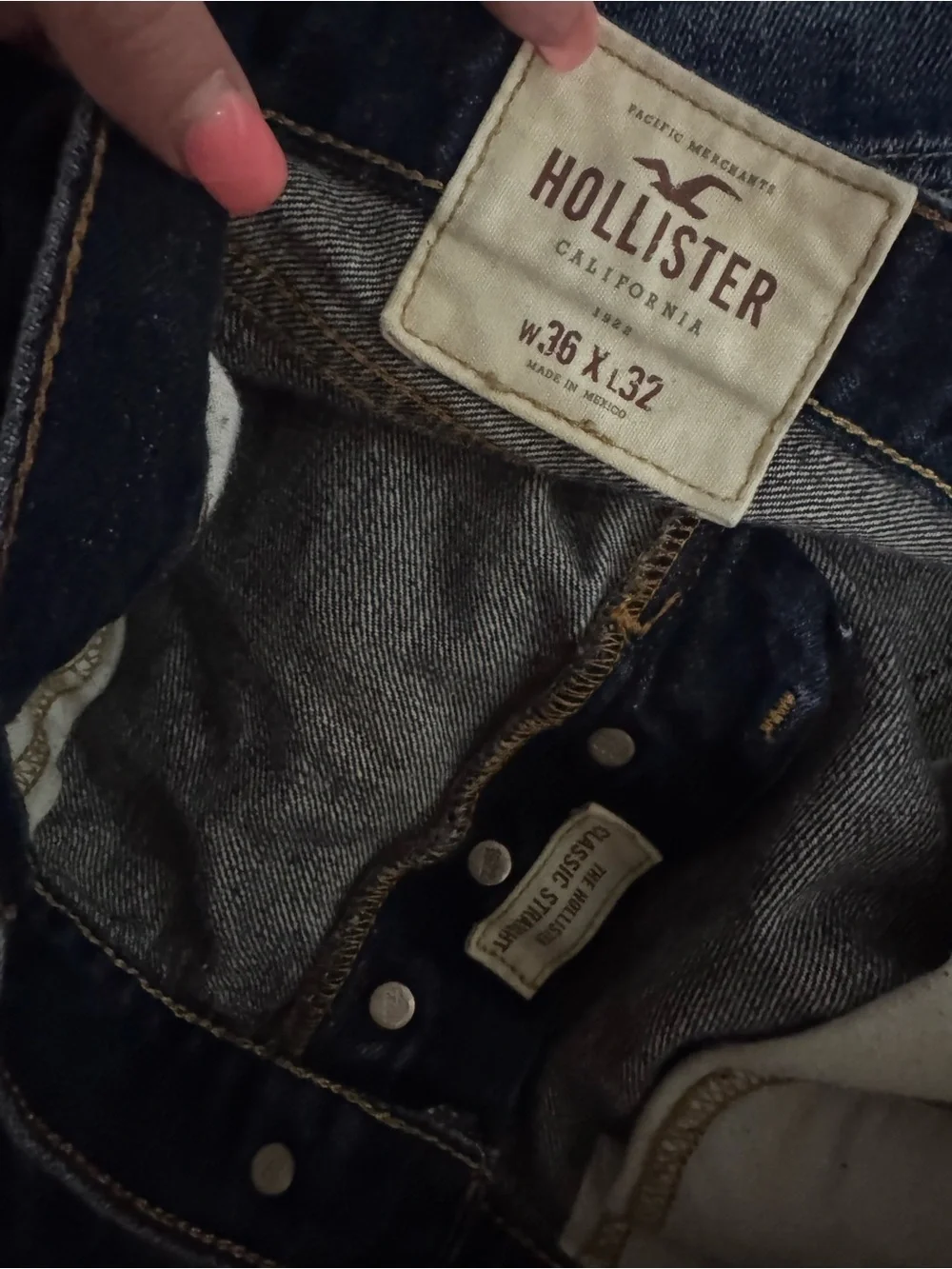 Hollister Classic Straight Distressed Jeans 36x32 - Picture 3 of 4